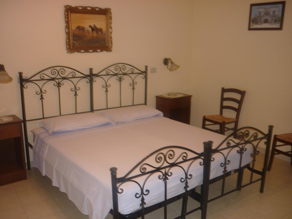 Albergo Vittoria Taviano  Exteriér fotografie