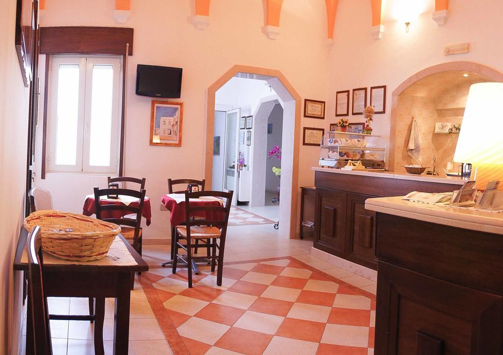 Albergo Vittoria Taviano  Exteriér fotografie