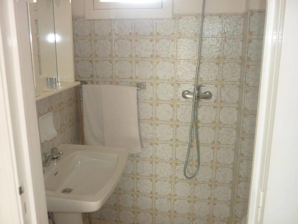 Albergo Vittoria Taviano  Exteriér fotografie
